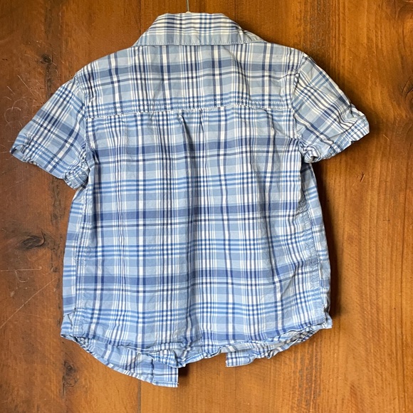 Carter’s Button Up Plaid Shirt Boys 3T - Picture 2 of 3